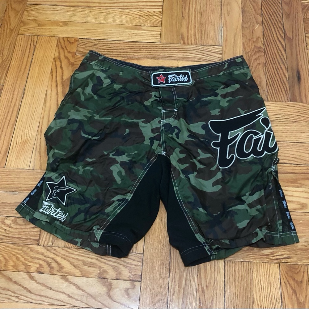 Fairtex Camo Fight Boxing Shorts - Green Camouflage Mens Size L.